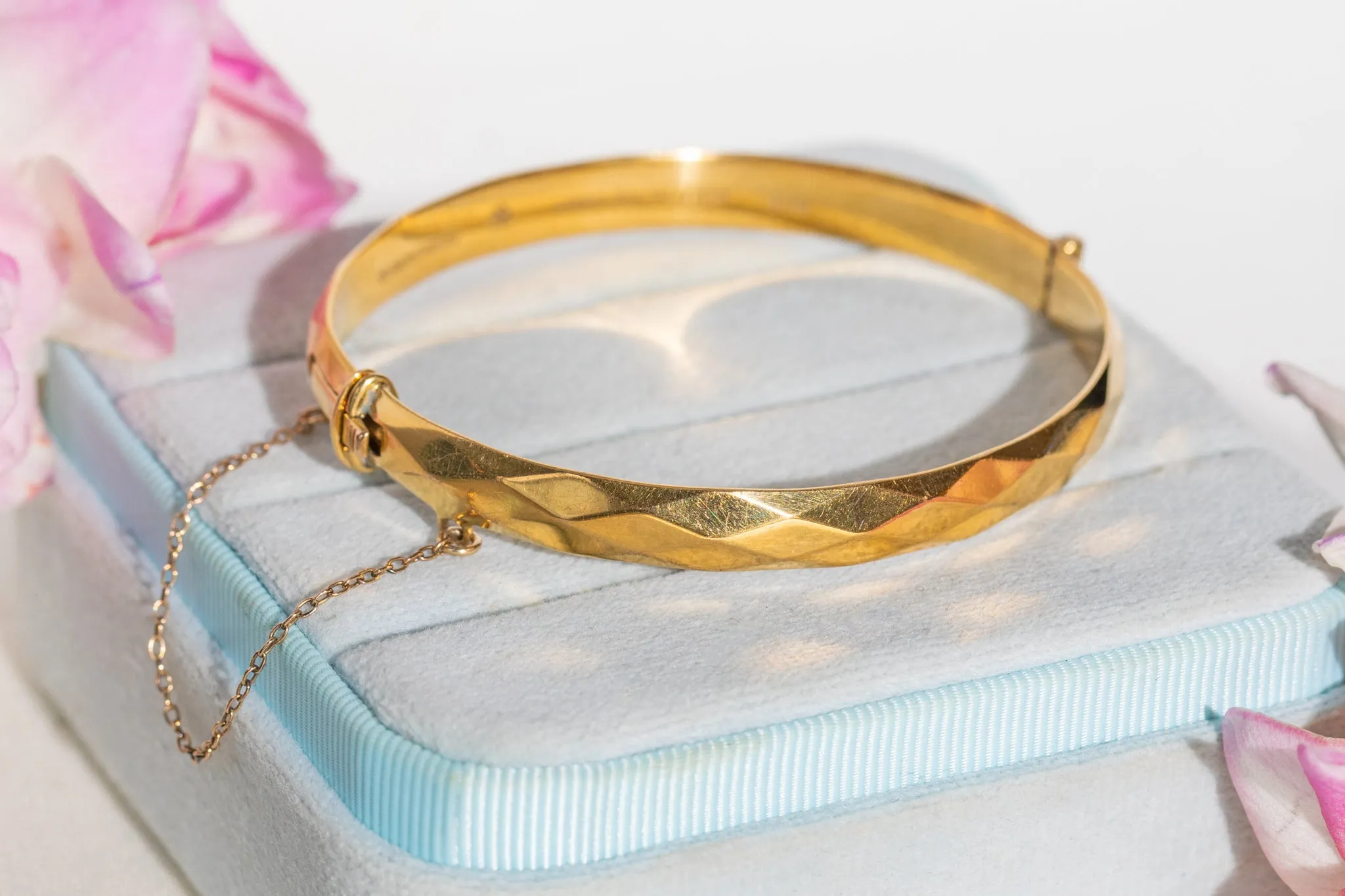 9ct Rolled Gold Faceted Bangle