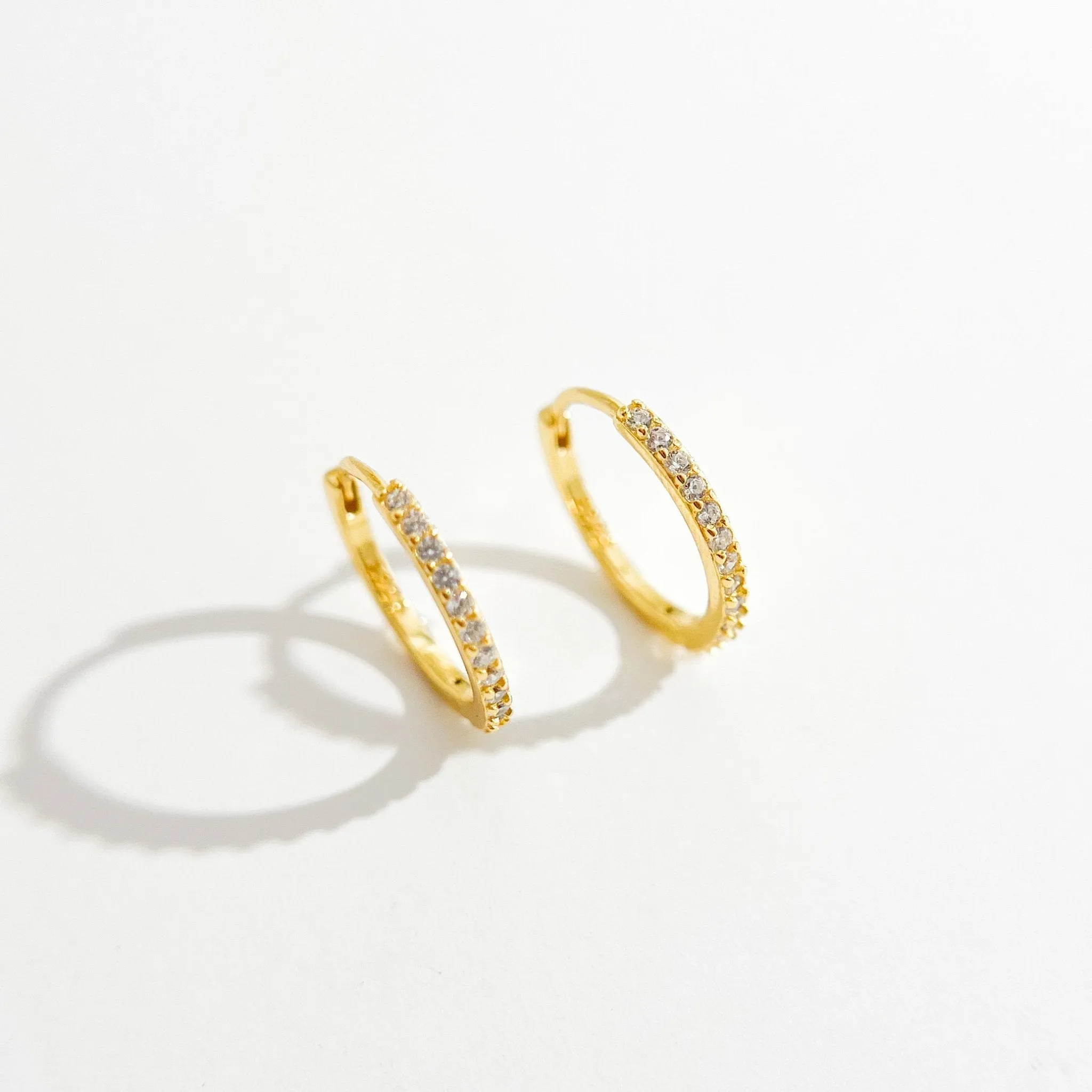 Adeline Hoops in Gold