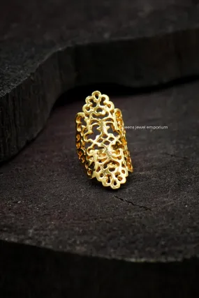 APRANA FINGER RING