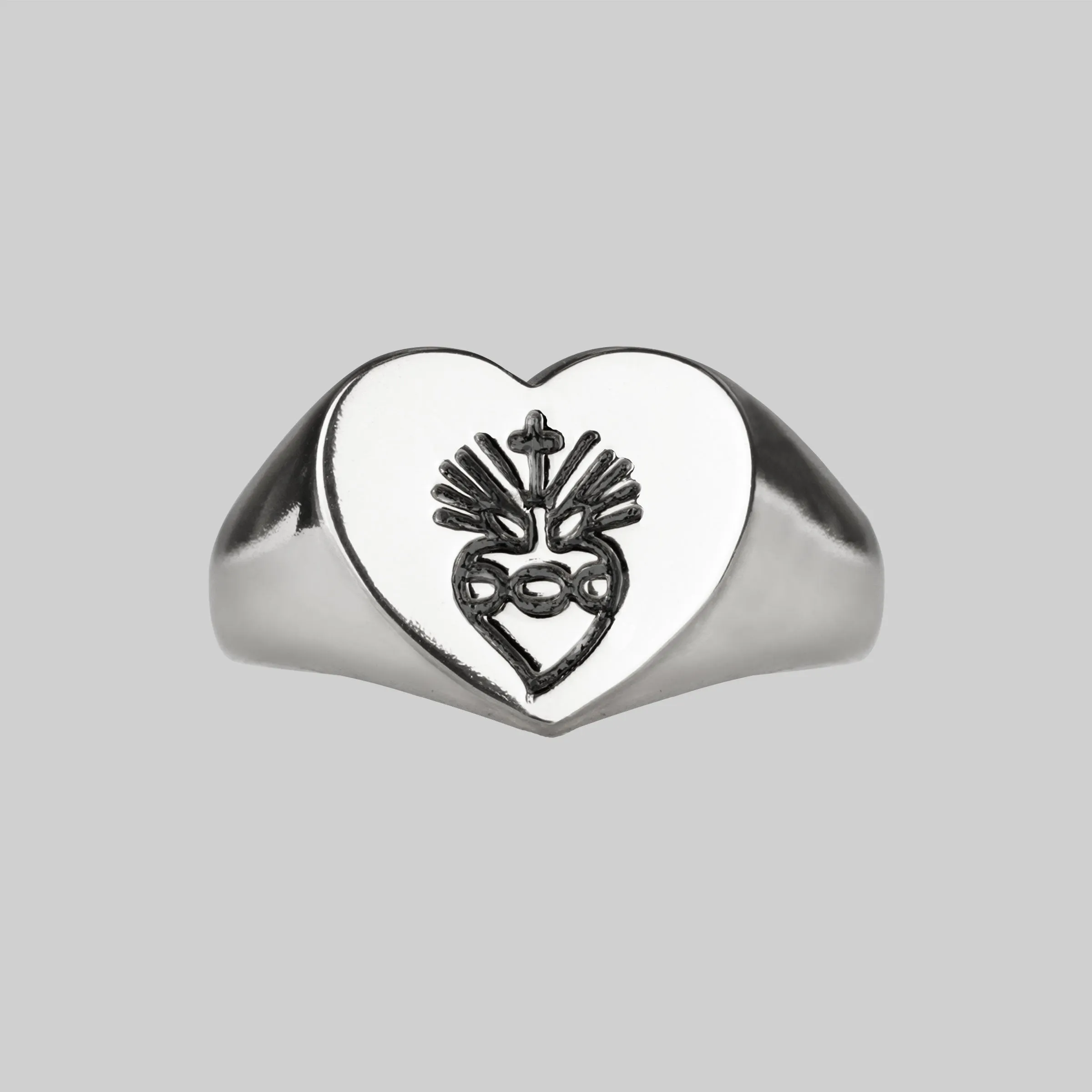 ARDOUR. Sacred Heart Signet Ring - Silver