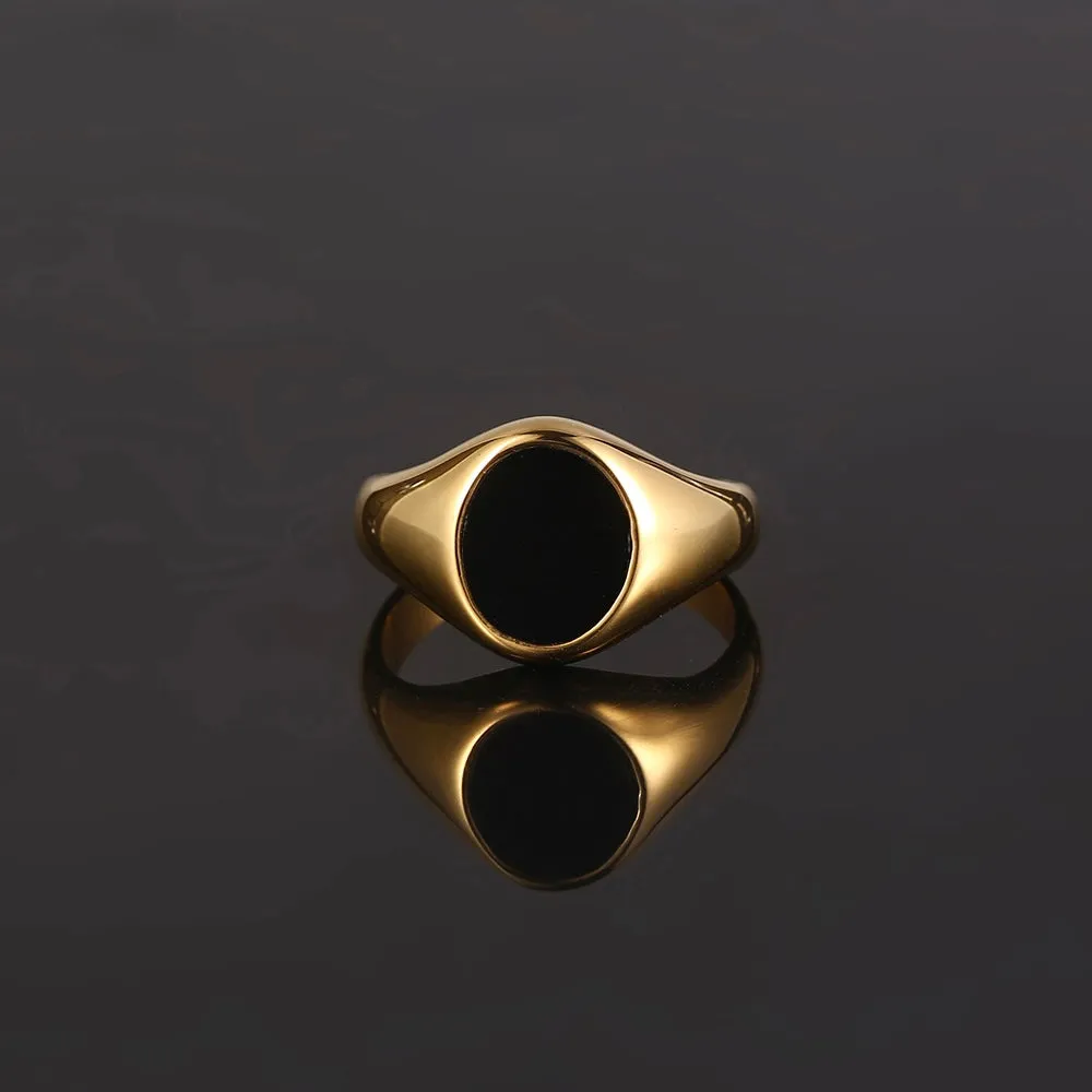 Black Onyx Signet Ring - 18K Gold