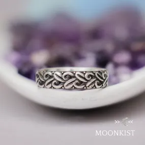 Botanical Leaf Pattern Wedding Band | Moonkist Designs