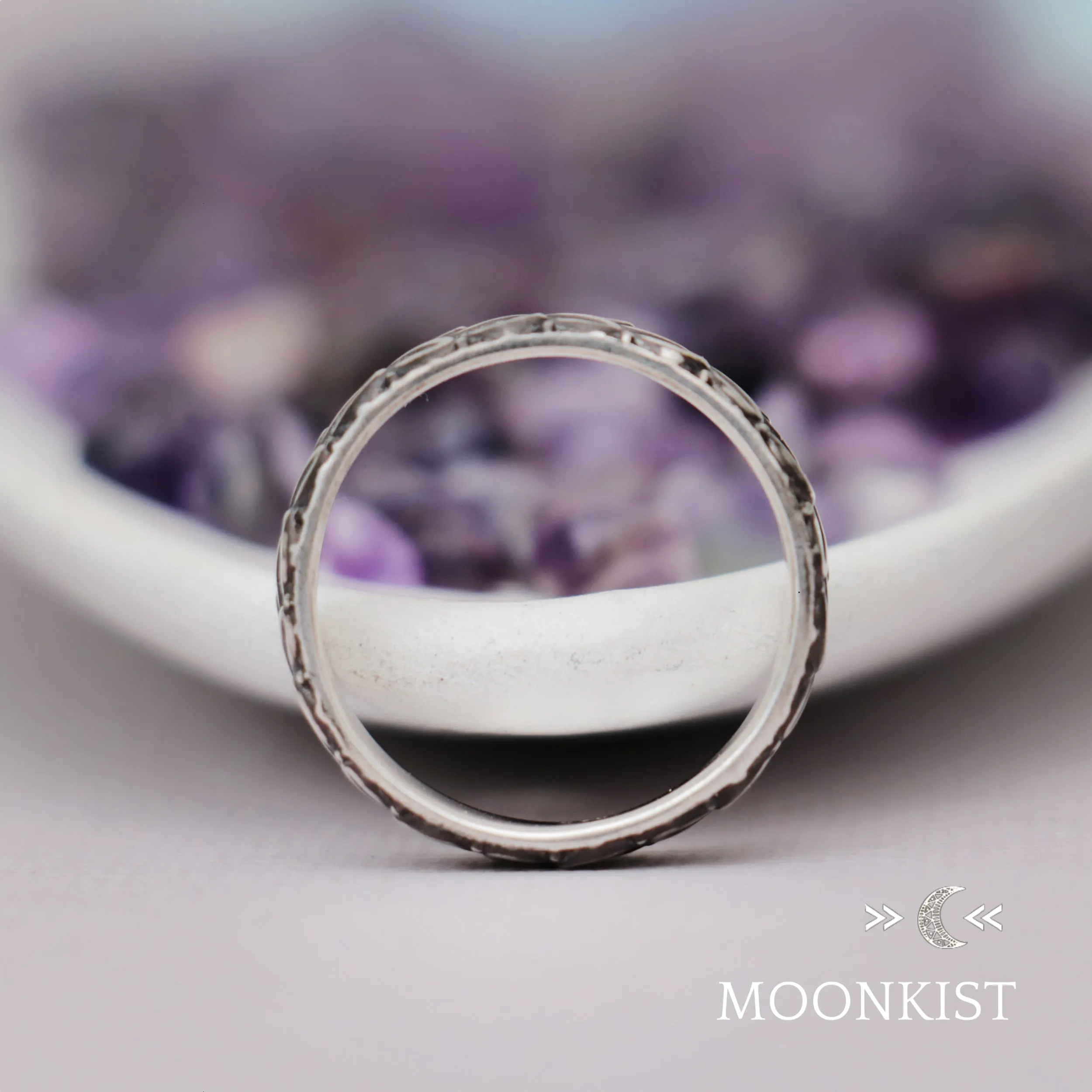 Botanical Leaf Pattern Wedding Band | Moonkist Designs