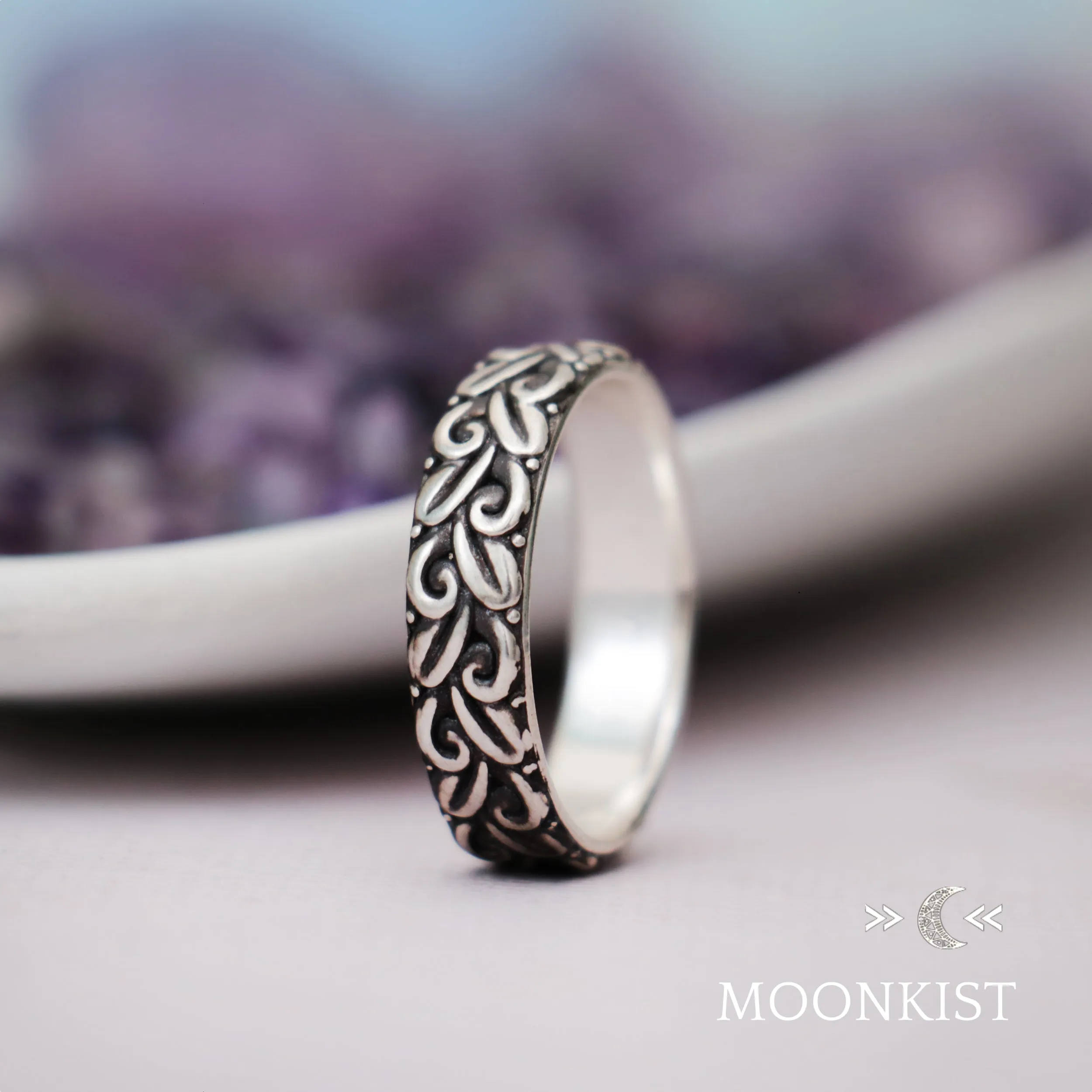 Botanical Leaf Pattern Wedding Band | Moonkist Designs