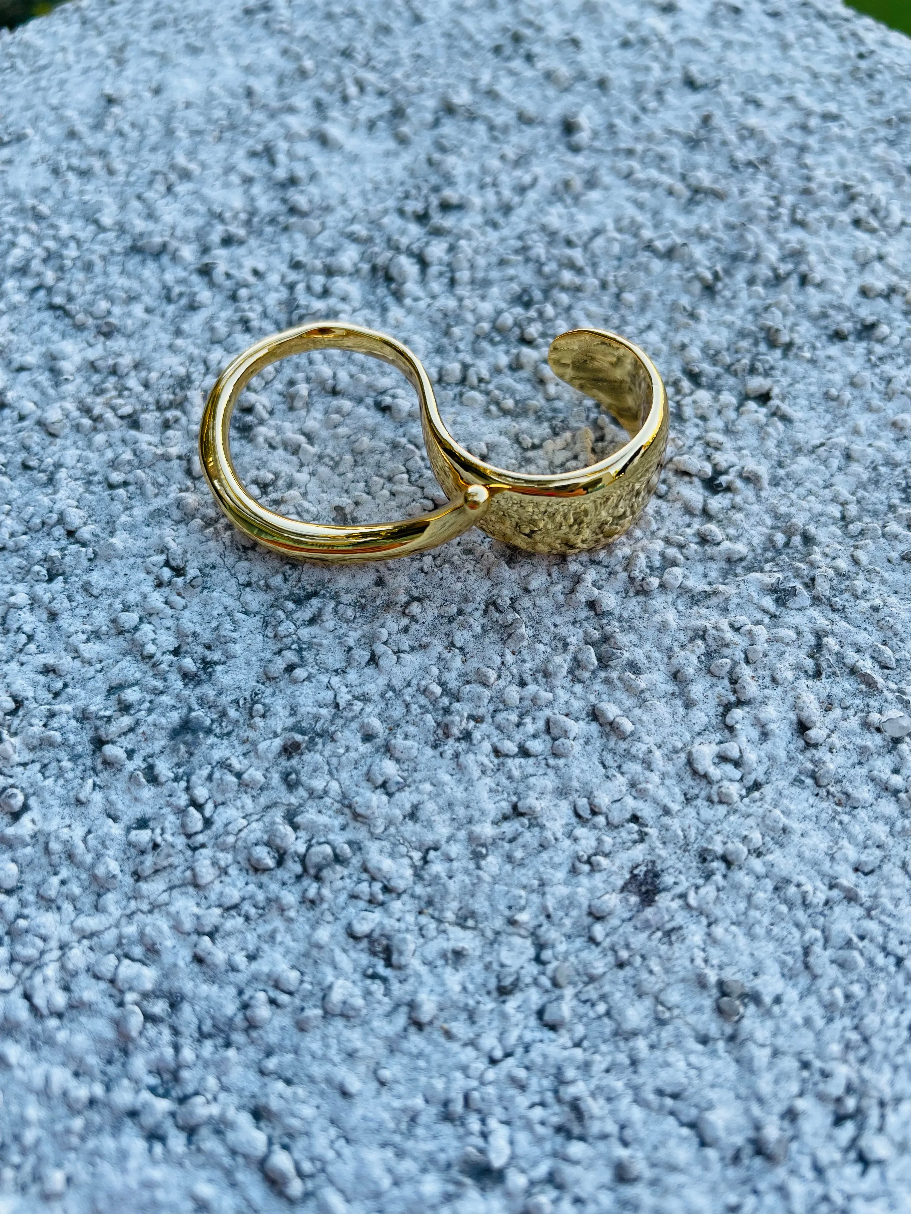 CHANDLER DOUBLE FINGER RING