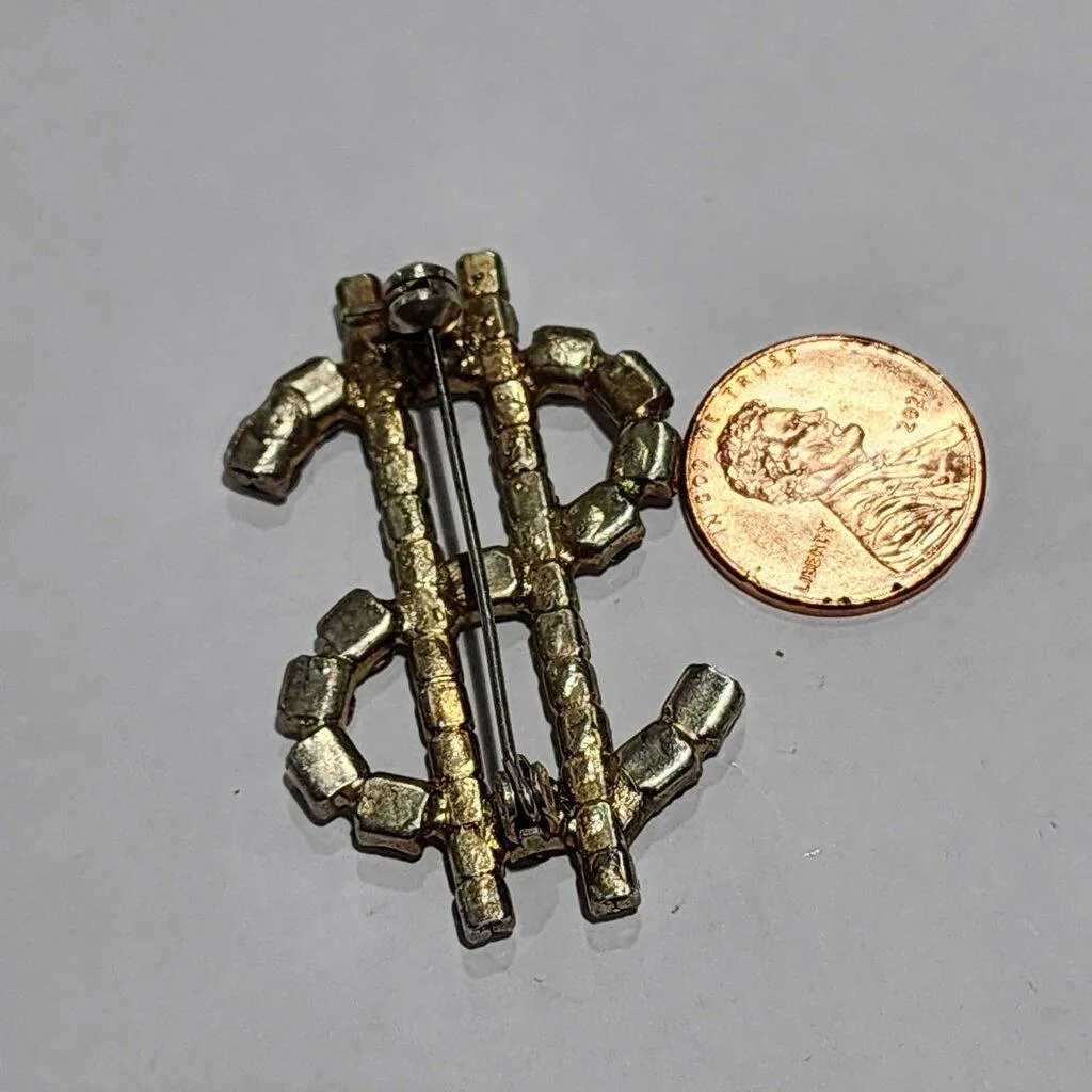 Costume Jewelry Pin/Brooch