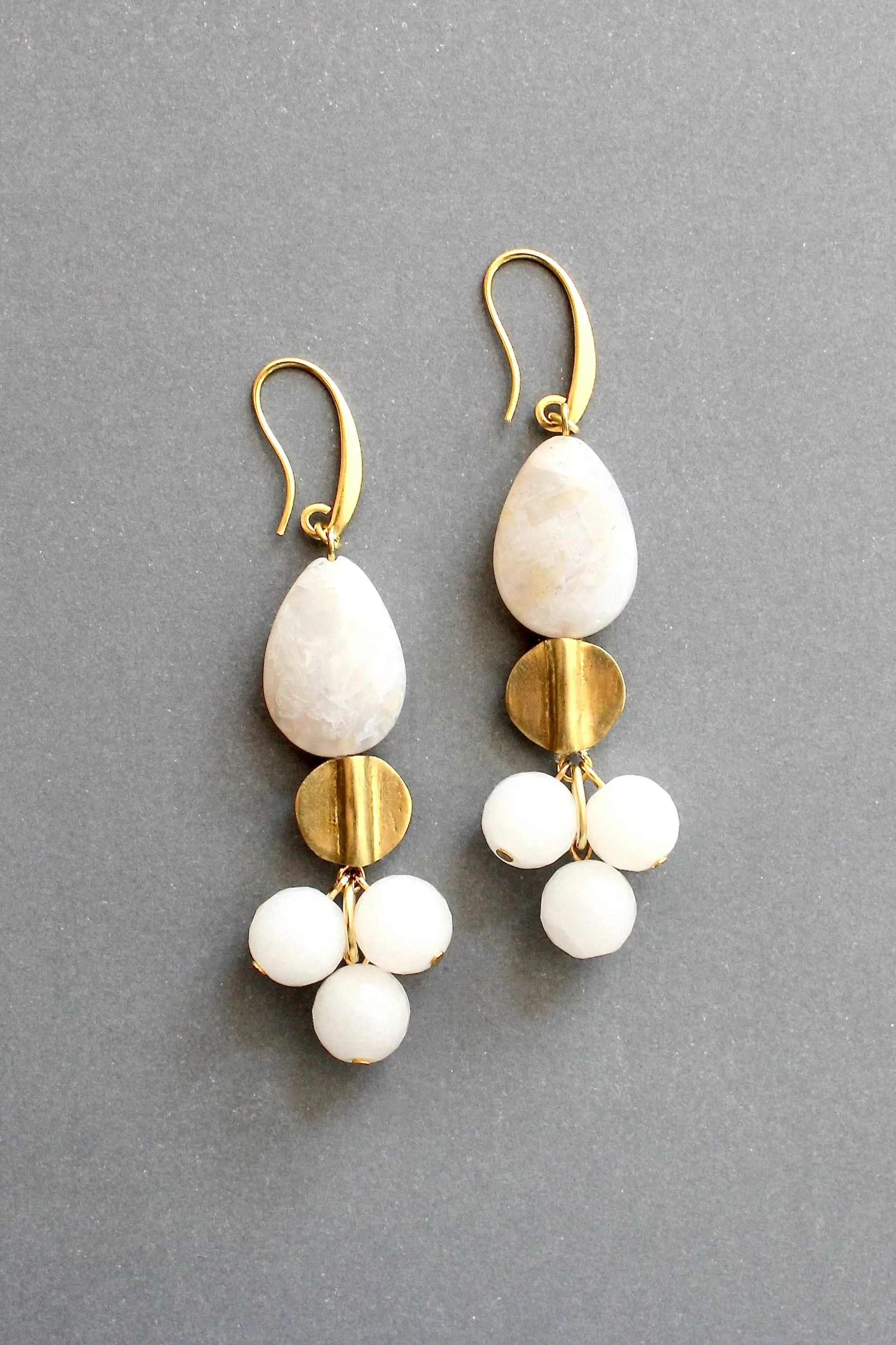 David Aubrey Jewelry - ISLE38 White agate cluster earrings