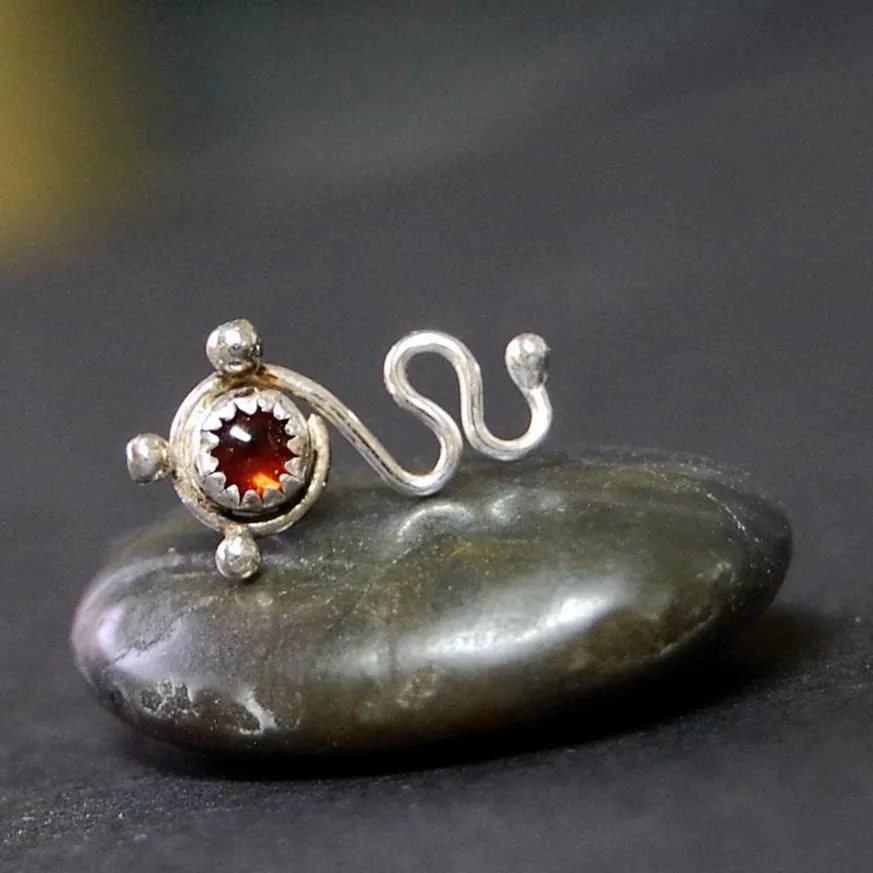 Encircle Me - Unique Garnet Nose Stud