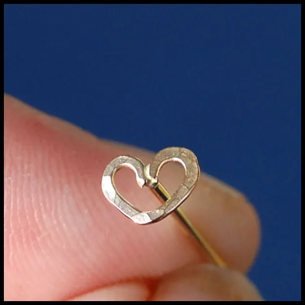 Hammered Heart Gold Nose Stud