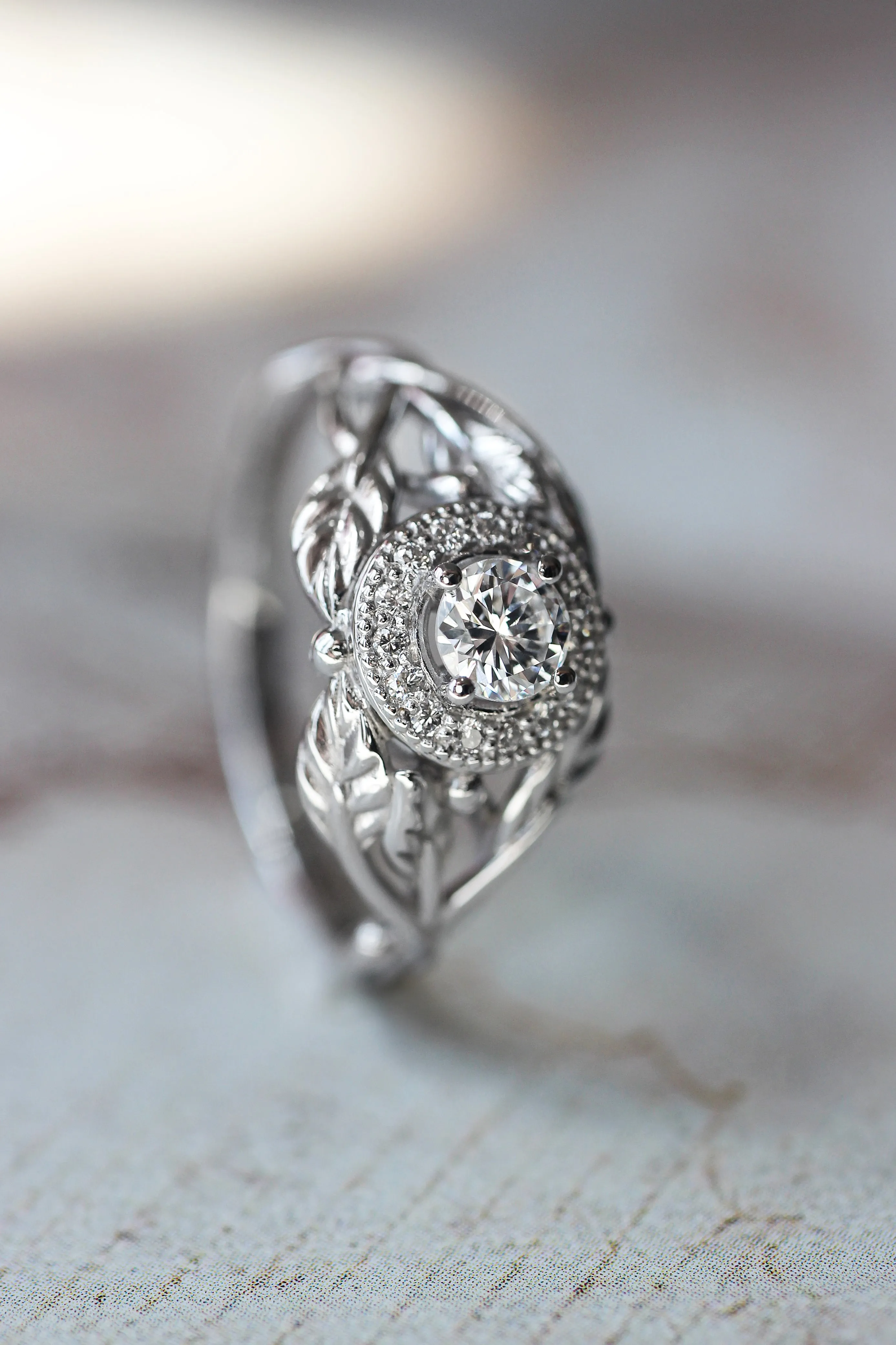 Leaf engagement ring with natural diamonds / Tilia halo