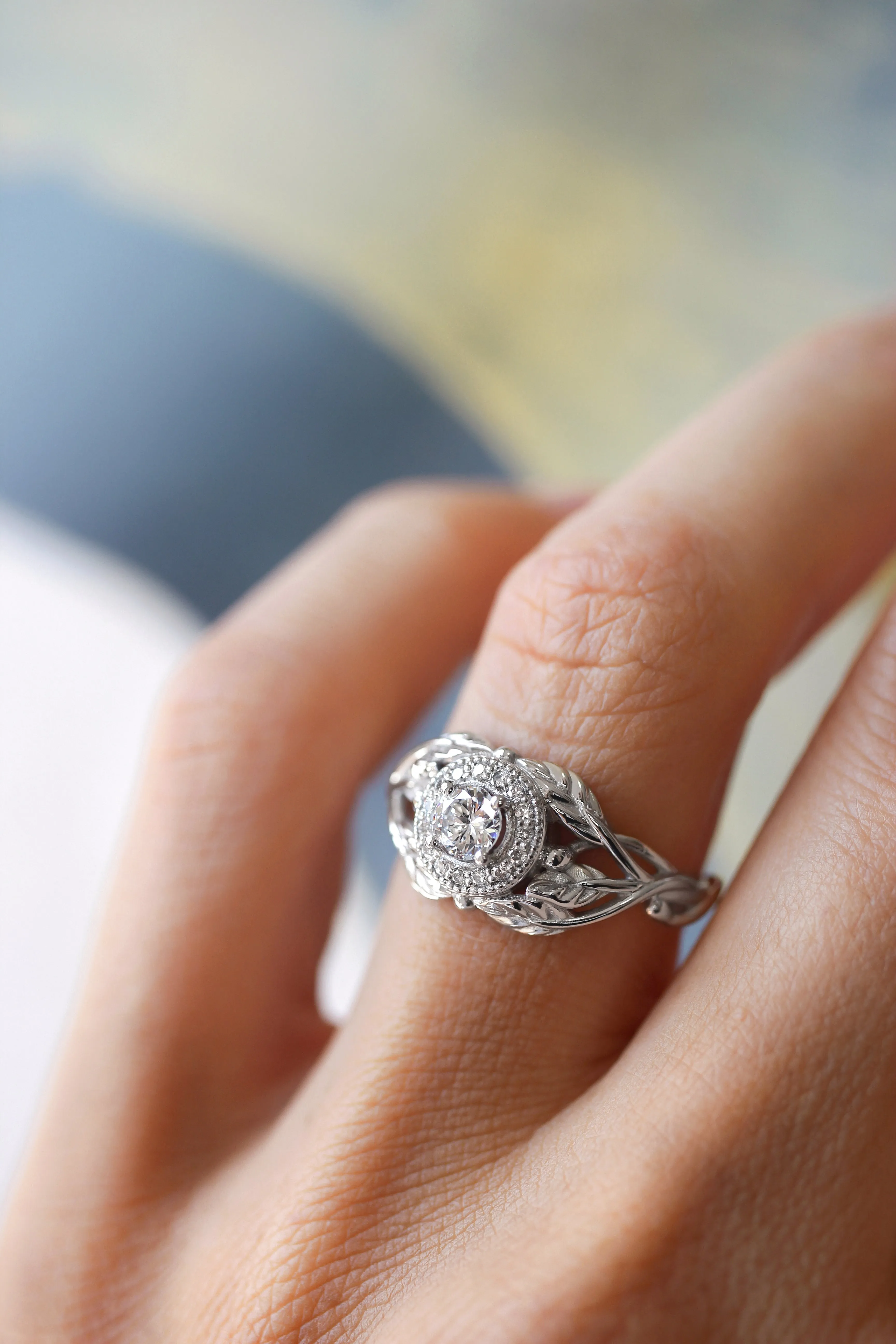 Leaf engagement ring with natural diamonds / Tilia halo