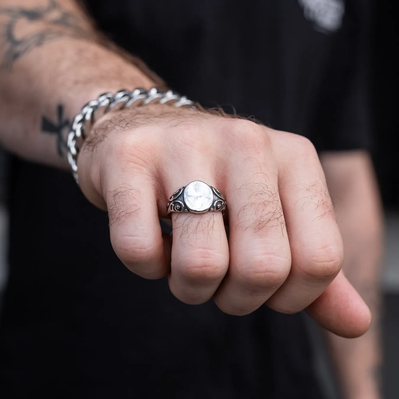 Mini Oval Scroll Signet Ring