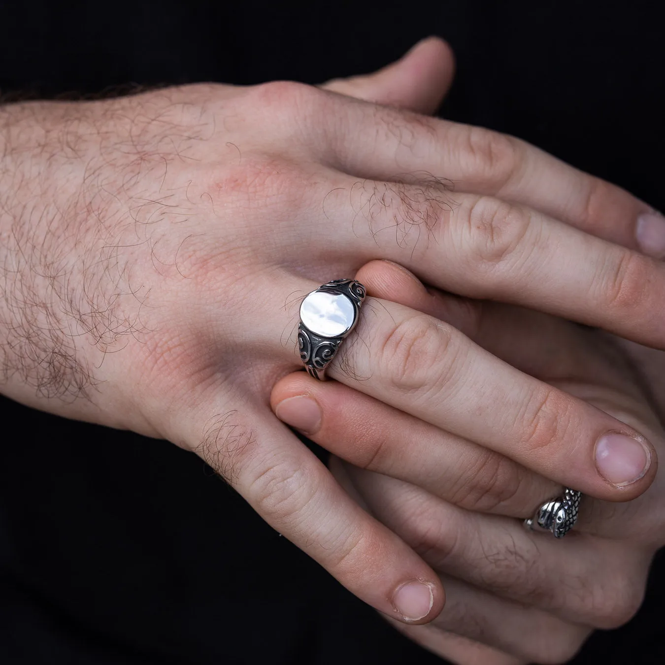 Mini Oval Scroll Signet Ring