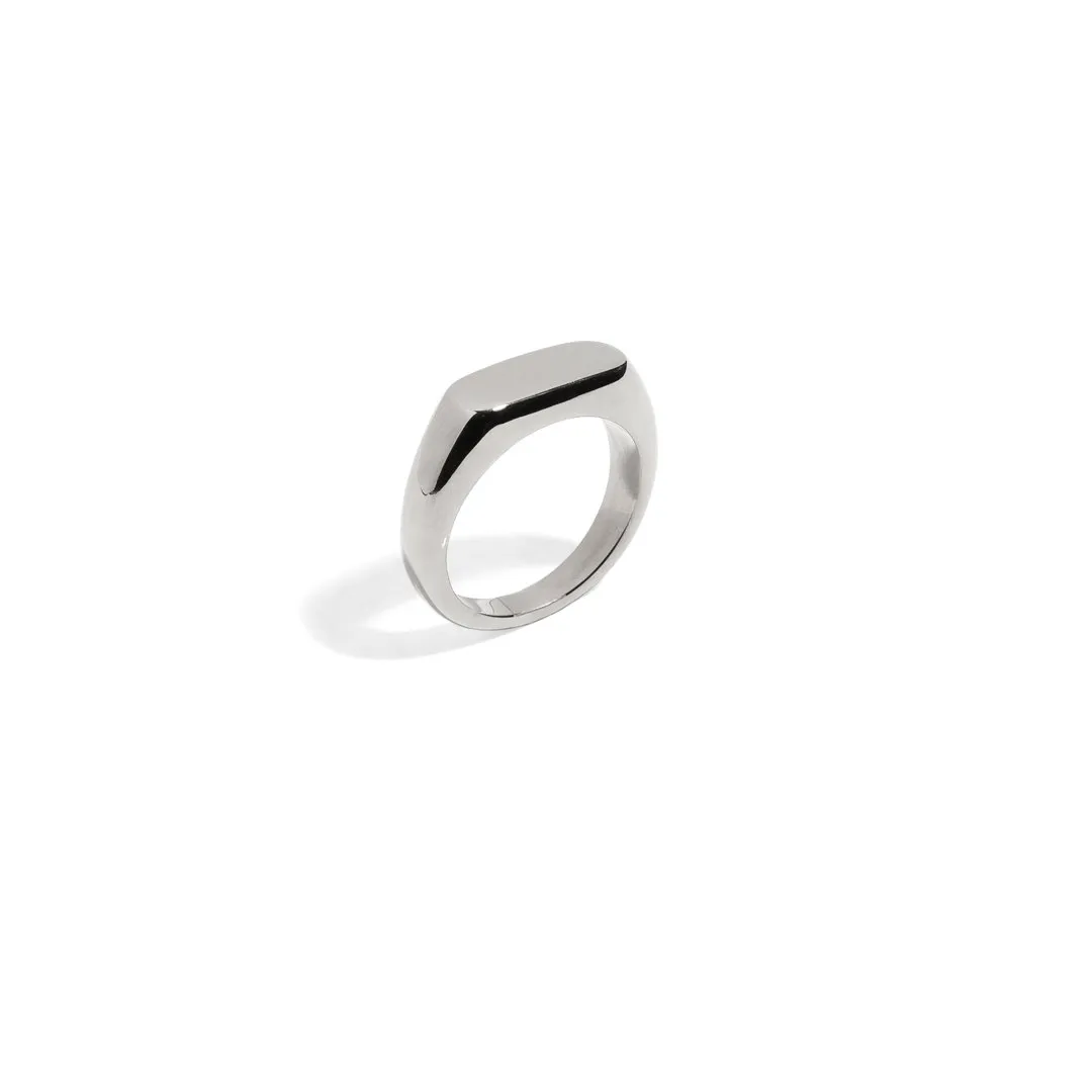 OVAL BAR SIGNET SILVER RING