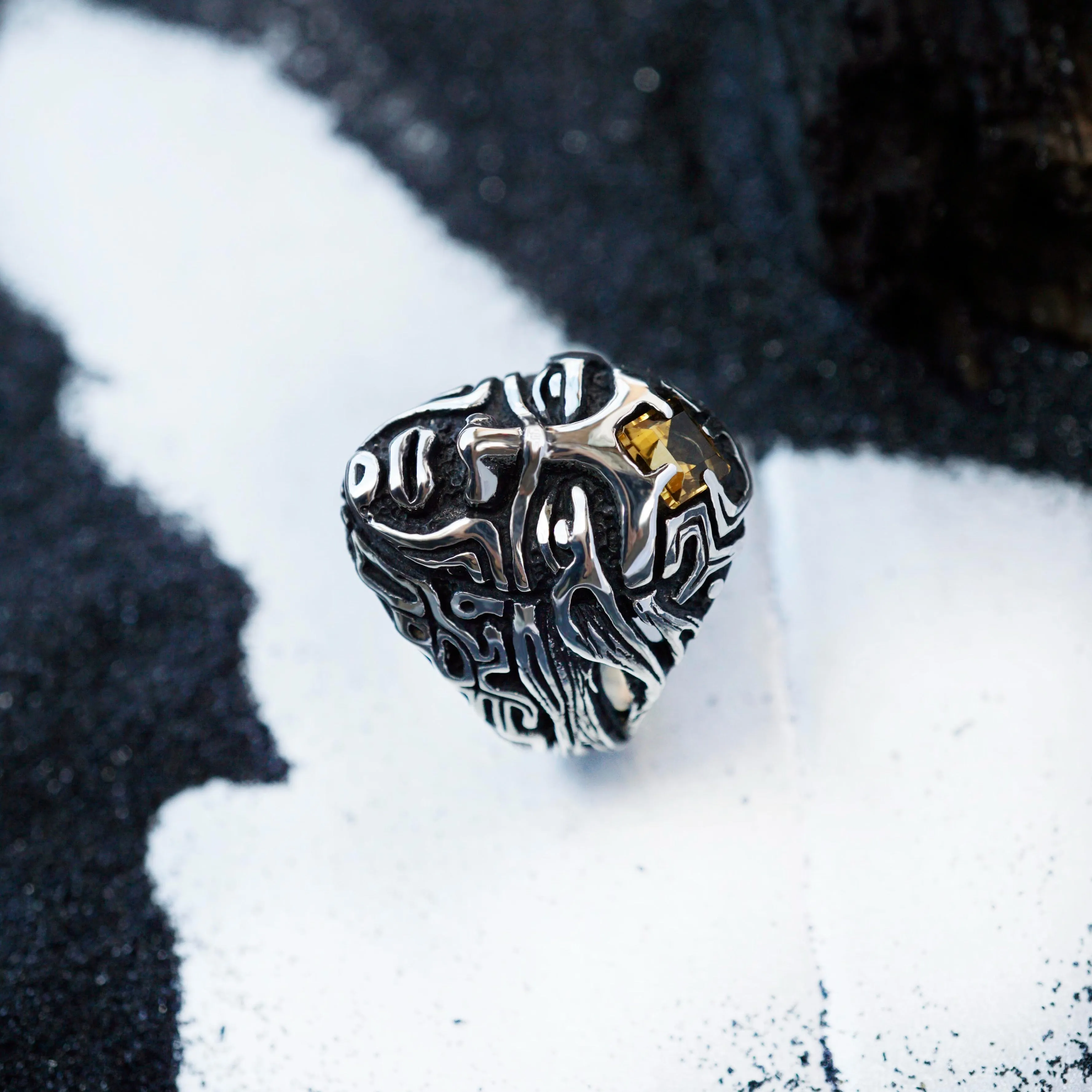 SHESHA CABO | signet Citrine ring