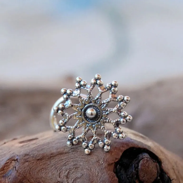 Snowflake in Silver Nose Stud