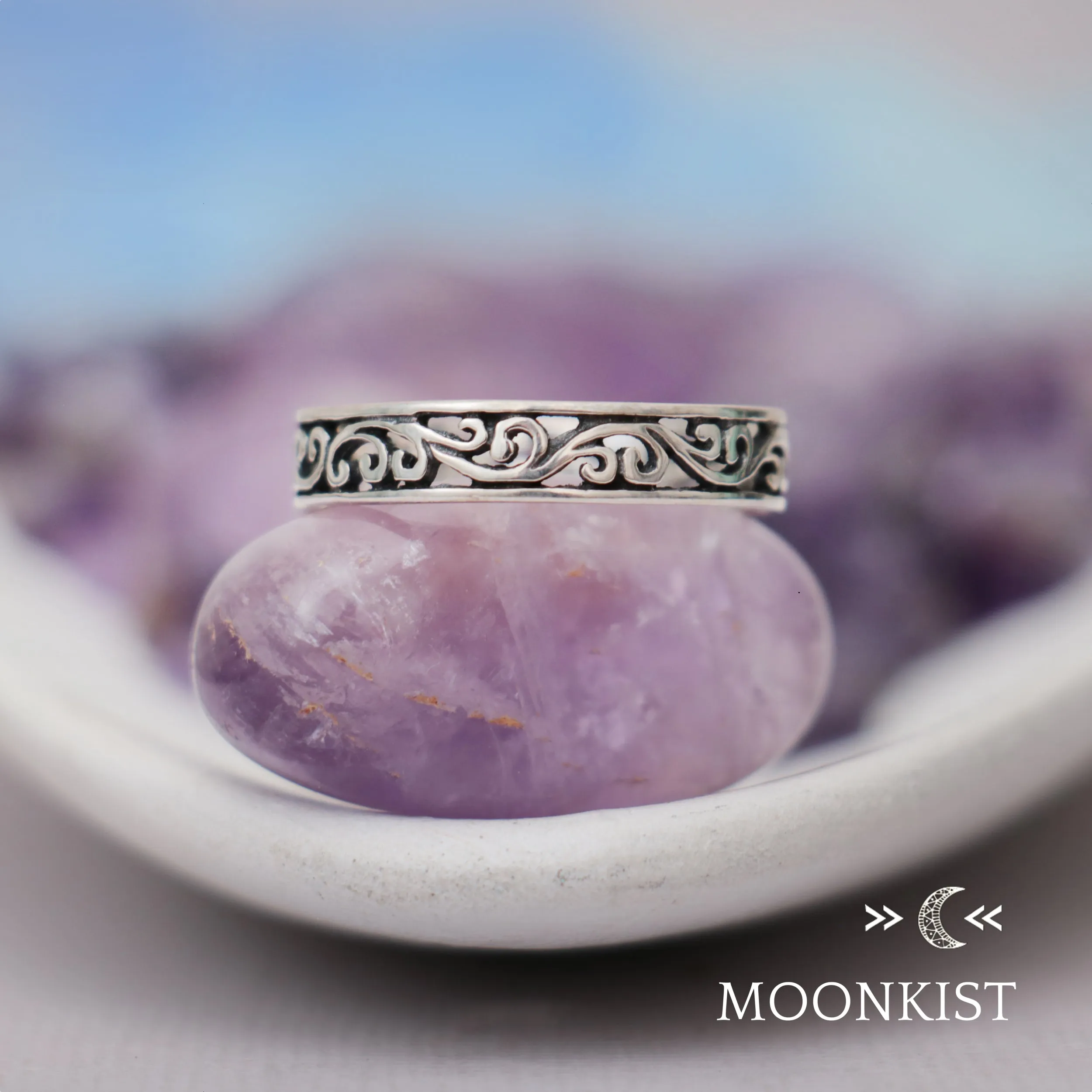 Vine Filigree Wedding Band | Moonkist Designs